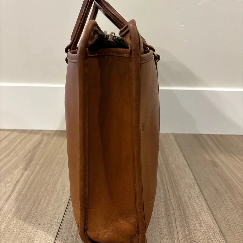 Vtg Coach Leather Embassy Briefcase Purse Handbag British Tan Brown Made in USA